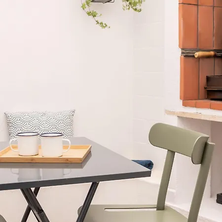 Alfama Design With Terrace By Homing