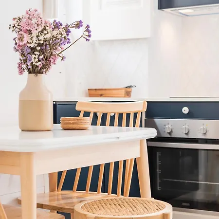 Alfama Design With Terrace By Homing * Lissabon