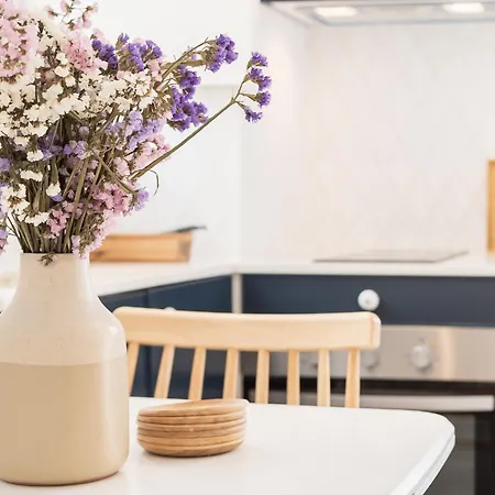 Alfama Design With Terrace By Homing 아파트 *