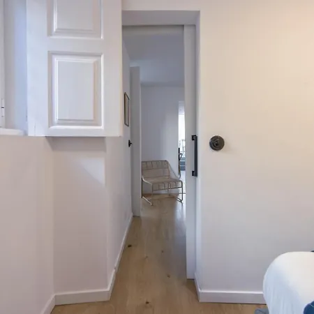 아파트 Alfama Design With Terrace By Homing 리스본