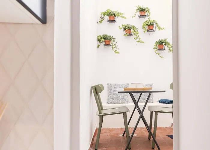 Alfama Design With Terrace By Homing Apartment
