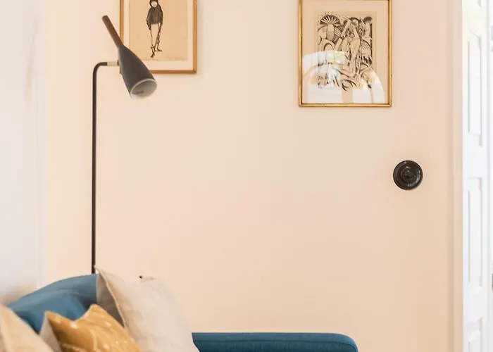 Alfama Design With Terrace By Homing Apartment *