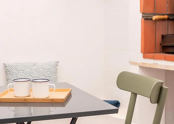 Alfama Design With Terrace By Homing