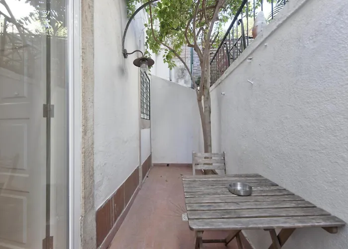 Alfama Design With Terrace By Homing Apartment Lisbon