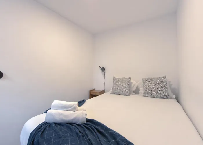 Alfama Design With Terrace By Homing Apartment