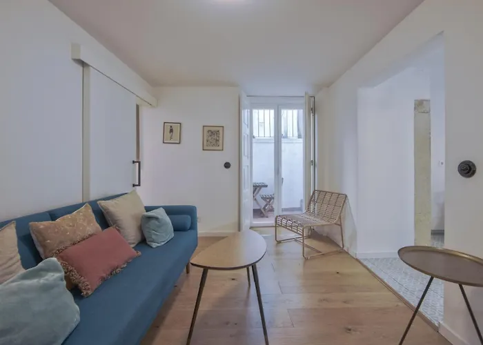 Alfama Design With Terrace By Homing Apartment *