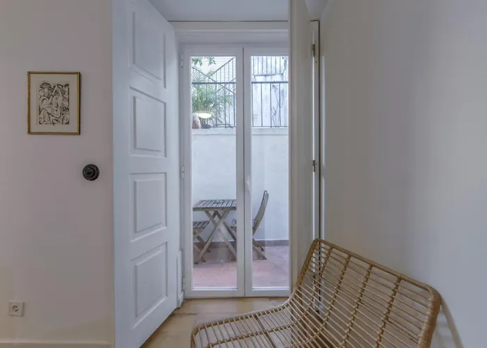 Alfama Design With Terrace By Homing Apartment Lisbon