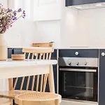 Appartamento Alfama Design With Terrace By Homing Lisbona